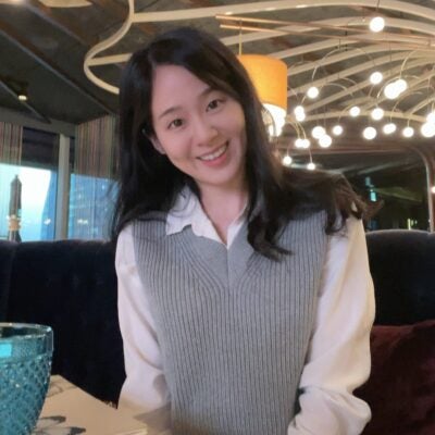 sue hyon kim headshot